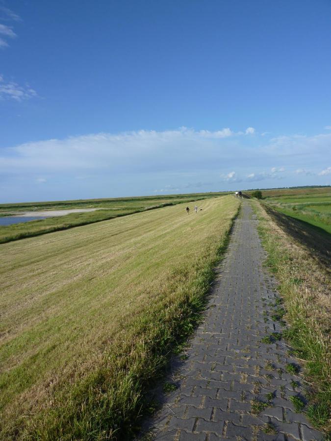 Hohes Haus Greetsiel Exterior foto