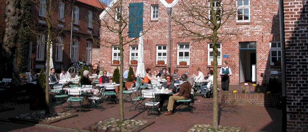 Hohes Haus Greetsiel Exterior foto